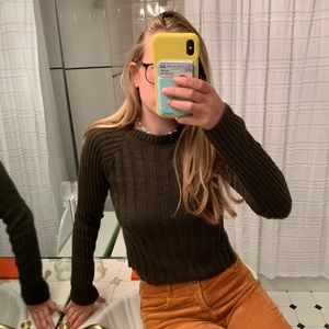 FREE W BUNDLE American Eagle cropped sweater